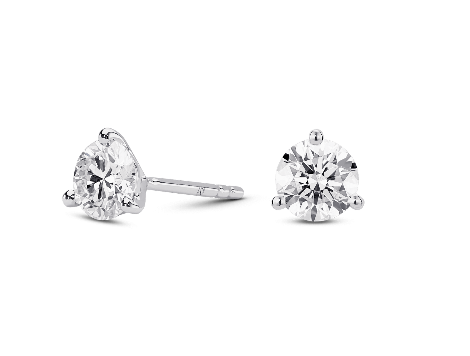 white_solitaire_1.5ct_studs_14k_side.png